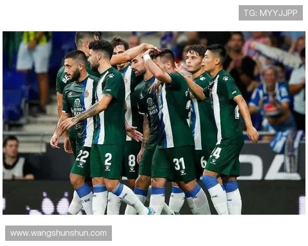 中国与菲律宾足球比赛技术统计全面分析与对比探讨